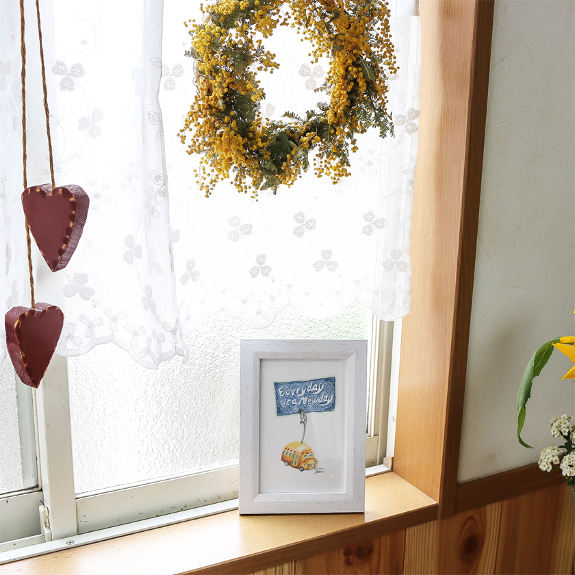 moguの色鉛筆画　ほのぼの可愛い癒し　毎日が新しい日